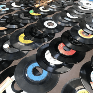 Vinyl-7-inch-records