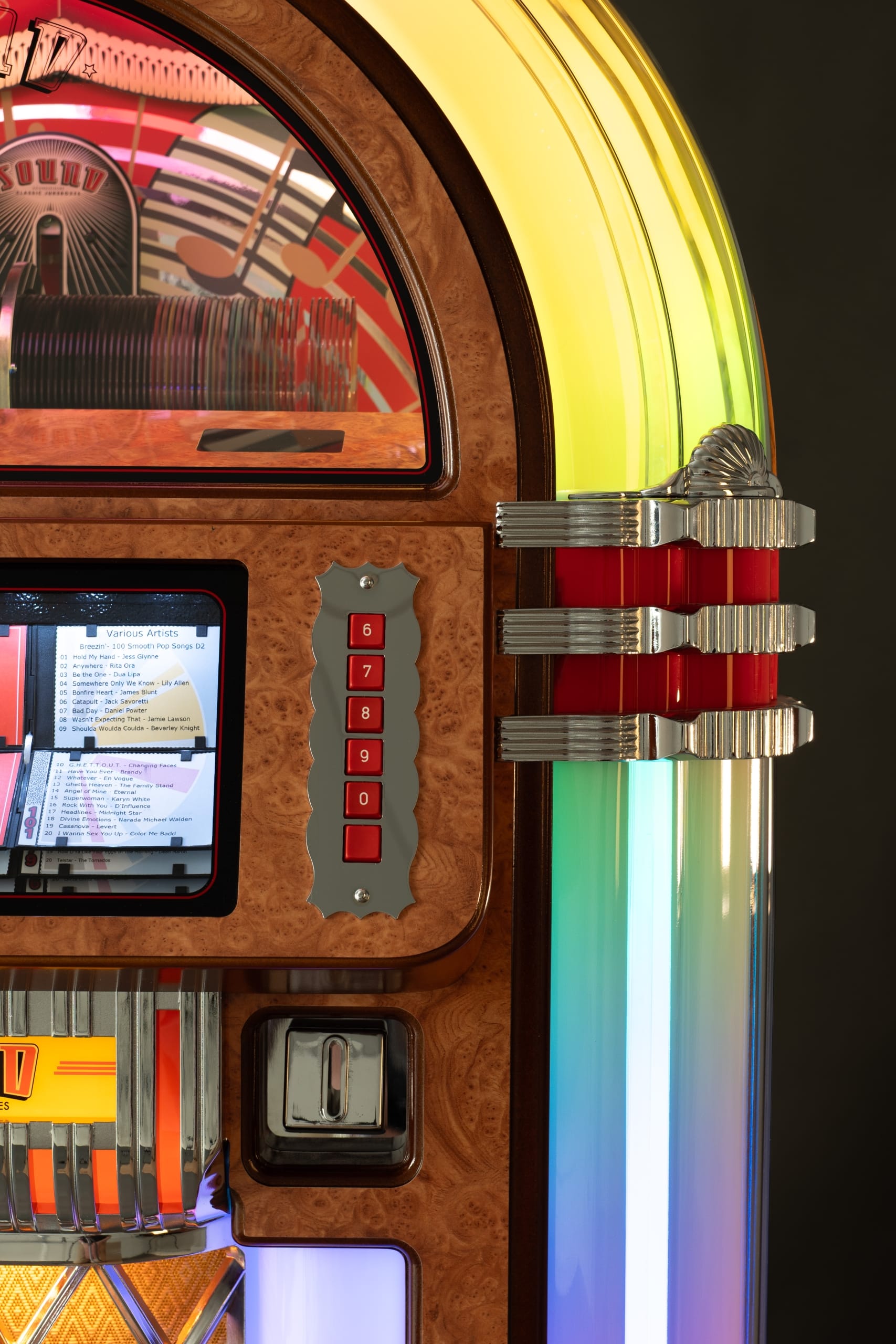 SL15 Slimline CD Jukebox (Mid Oak) - Image 4