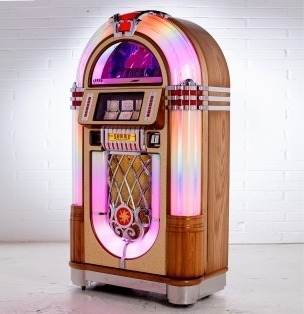 SL15 Slimline CD Jukebox (Light Oak)
