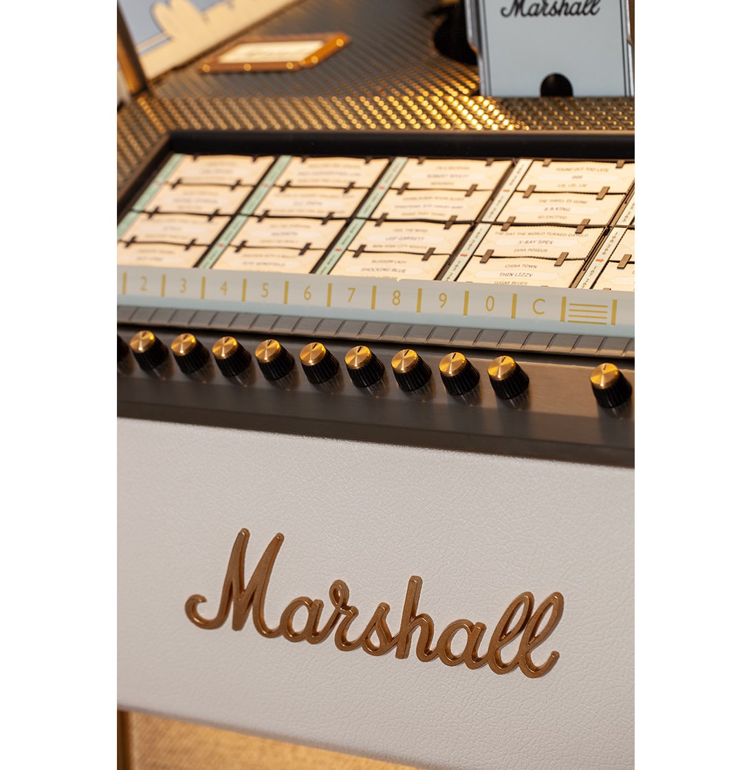 Marshall Rocket Vinyl Jukebox (Cream) - Image 4